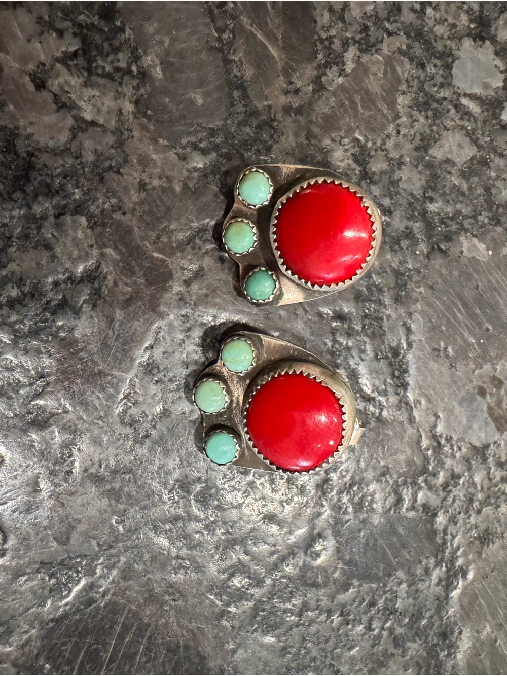 Roaming buffalo sterling 925 studs